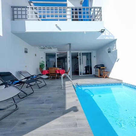 Mariña- Heated Pool Villa *