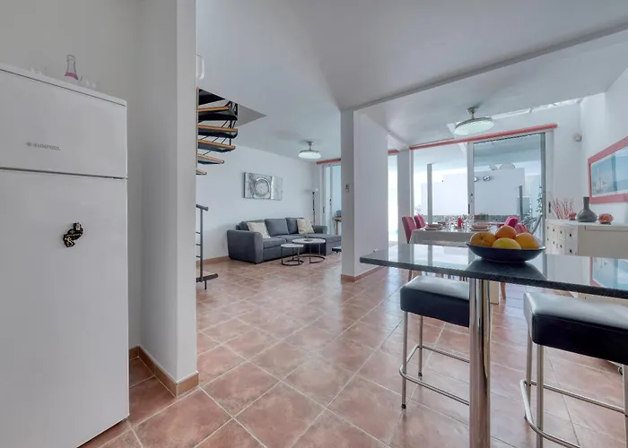 Mariña- Heated Pool Villa