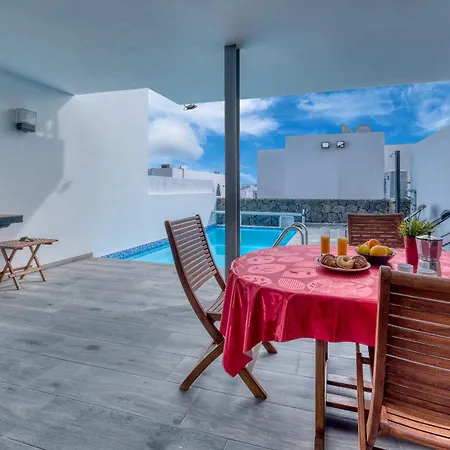 Marina- Heated Pool Willa Playa Blanca (Lanzarote)