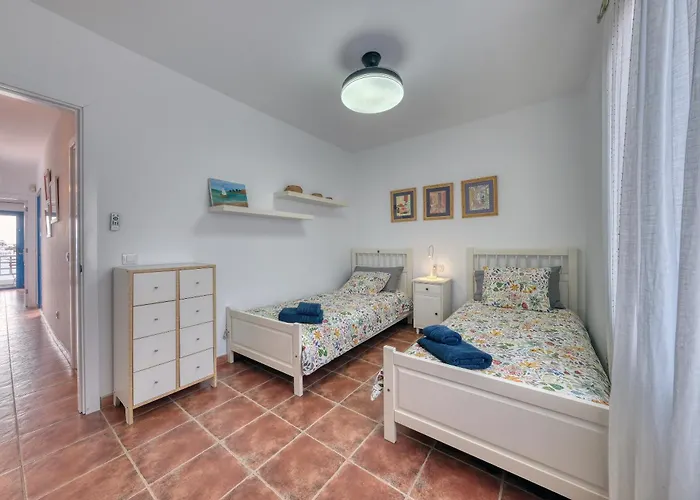 Marina- Heated Pool Vila Playa Blanca (Lanzarote)